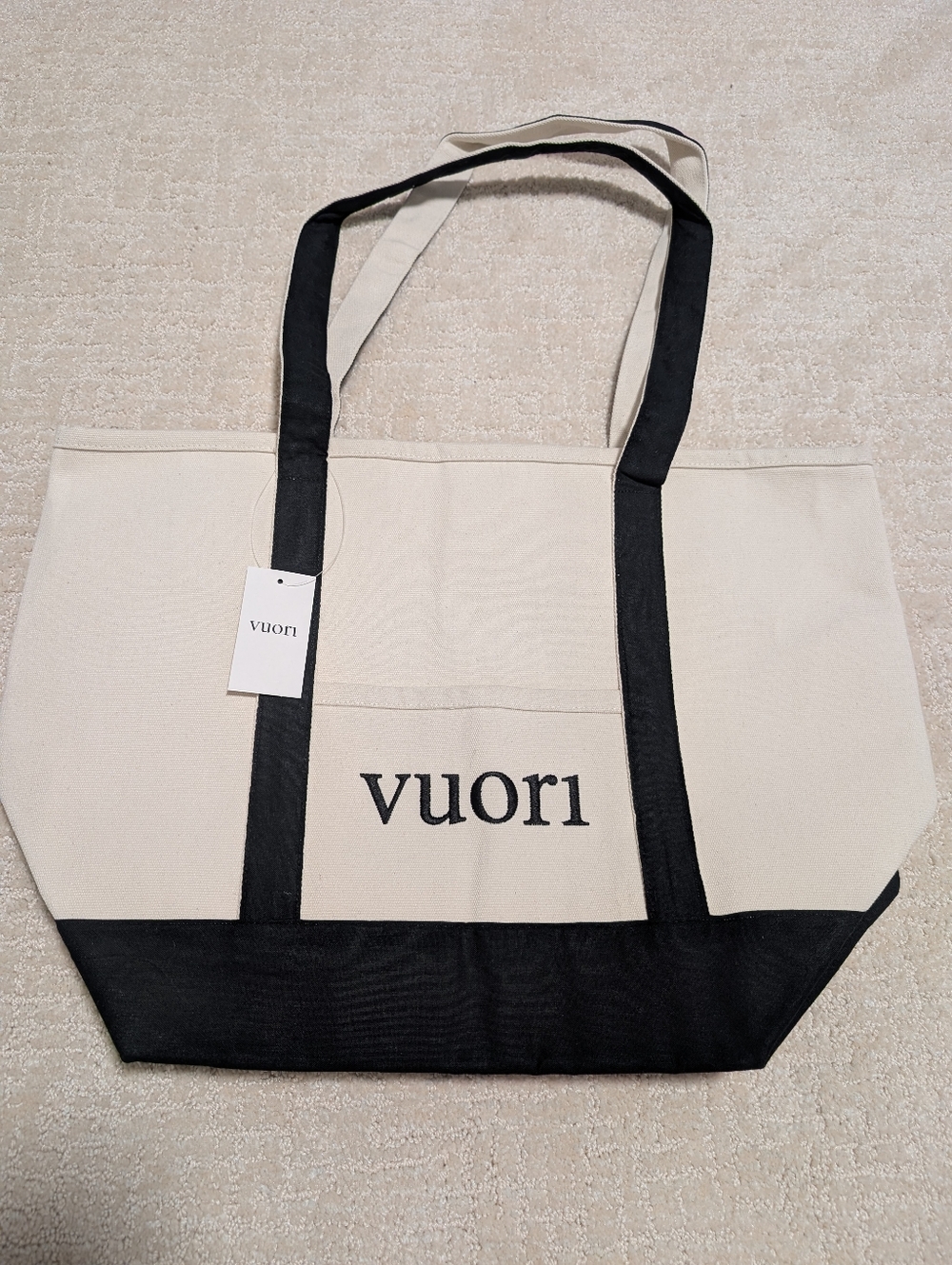 Vuori Mother's Day Canvas Tote in Ivory and Black Accents NWT